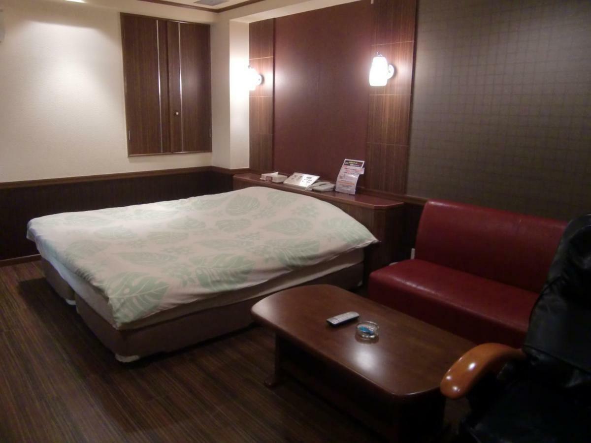 Hotel Golf Atsugi (Adults Only) 外观 照片